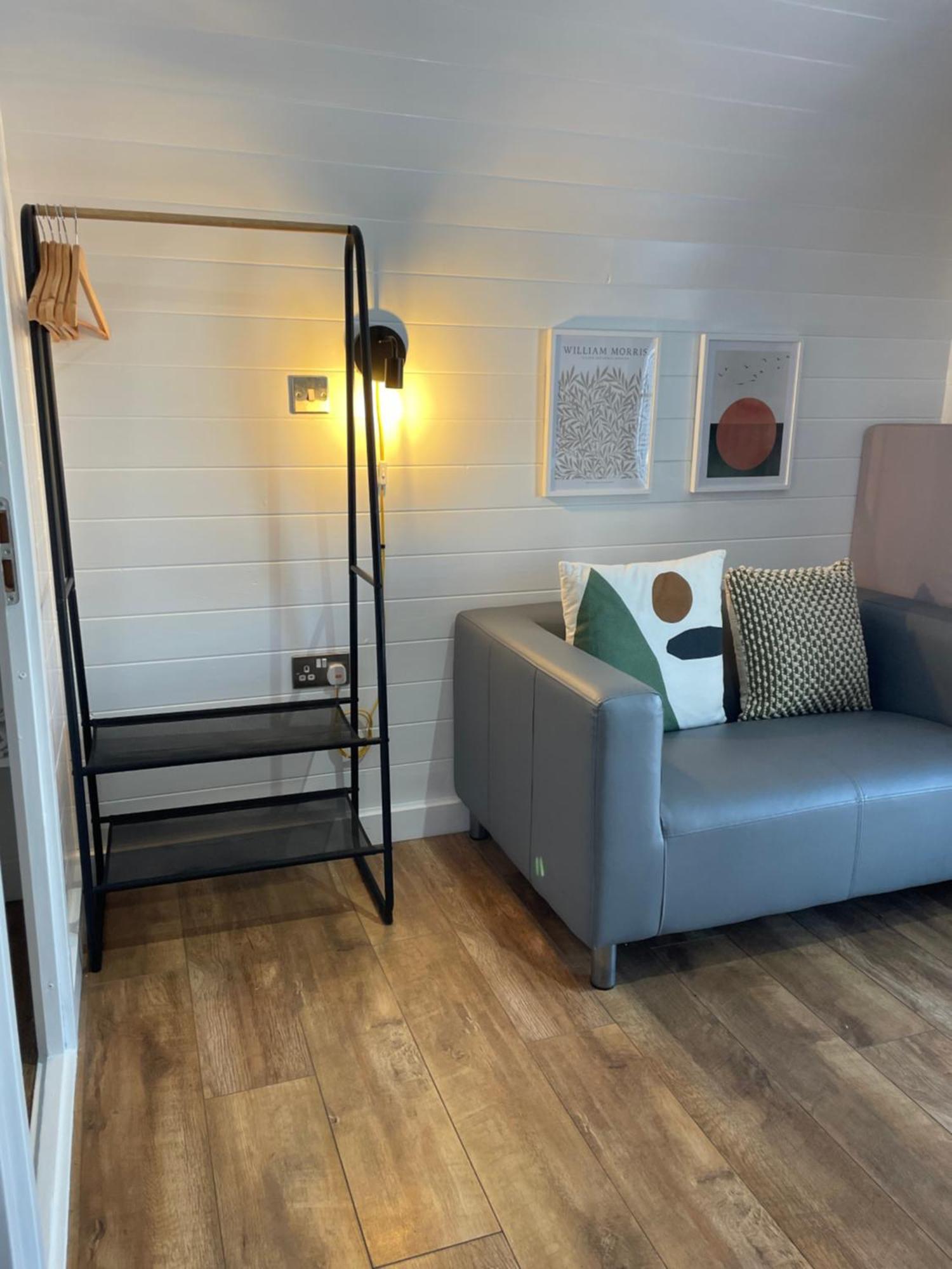 פורט ויליאם Highland Stays - The Oaks Studio Pod מראה חיצוני תמונה